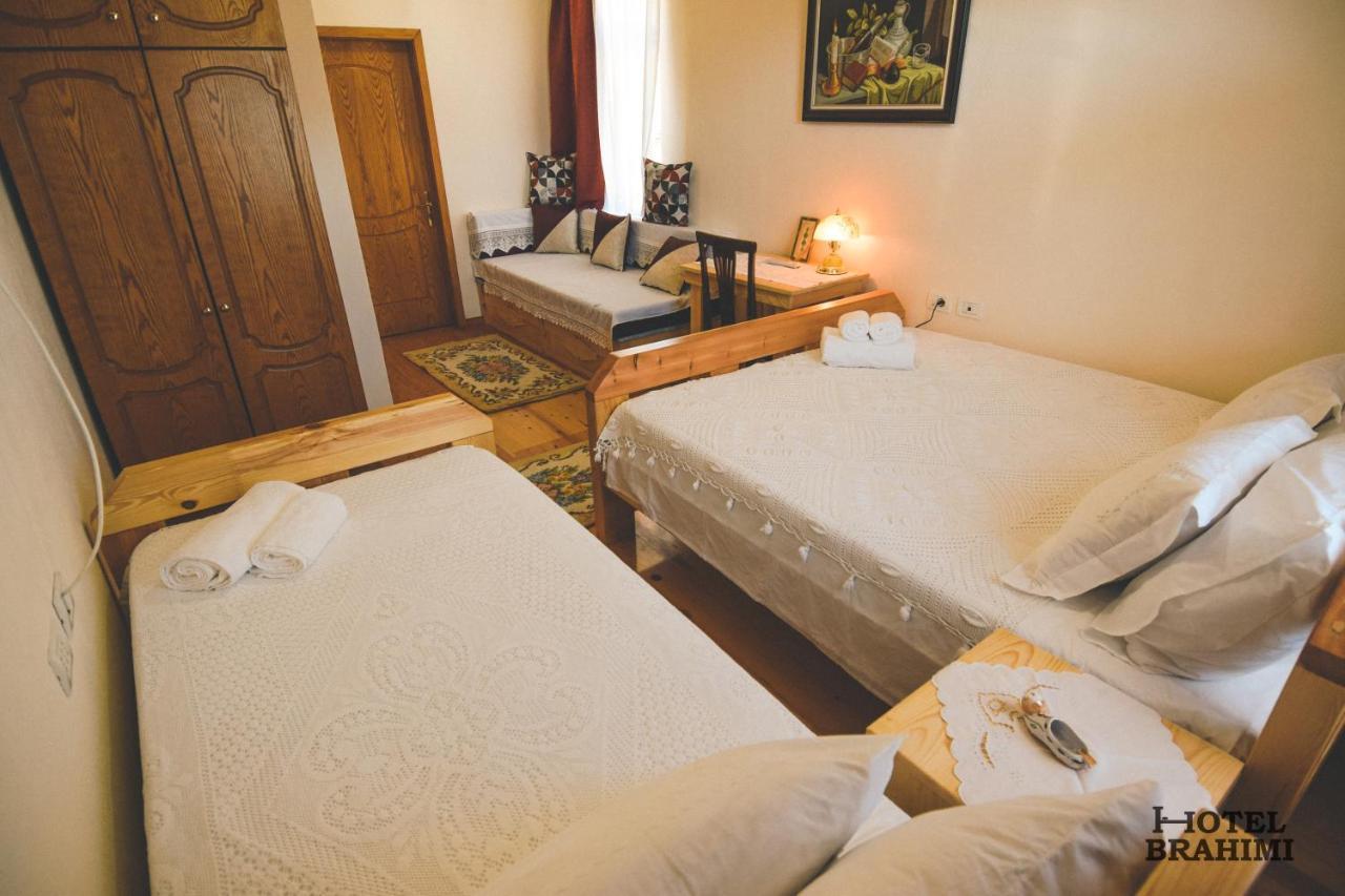 Hotel Brahimi ジロカストラ エクステリア 写真